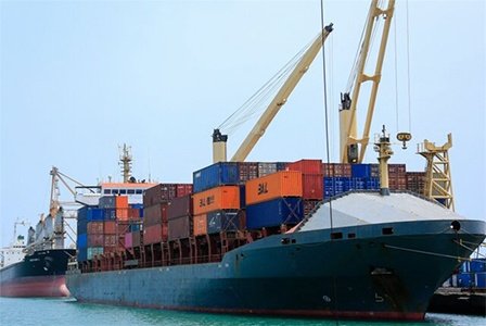 پهلوگیری دومین کشتی حامل ۵۸ هزار تن کنجاله سویا در بندر شهید بهشتی چابهار-img