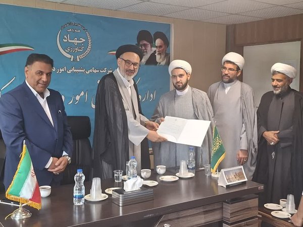 باقریزاده مسئول حوزه نمایندگی ولیفقیه در پشتیبانی امور دام کرمان شد-img